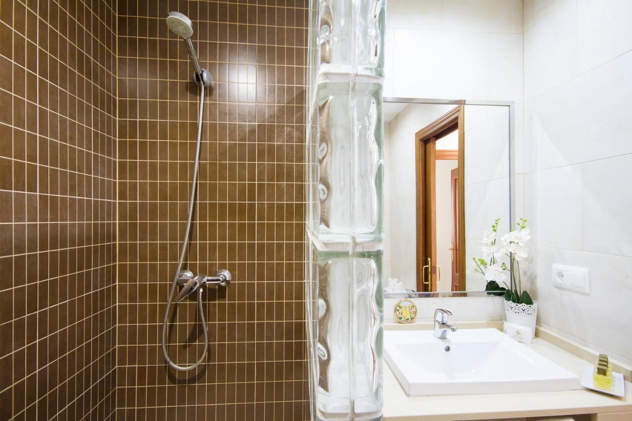 Apartamentos El Tajo & Spa Ronda Luaran gambar